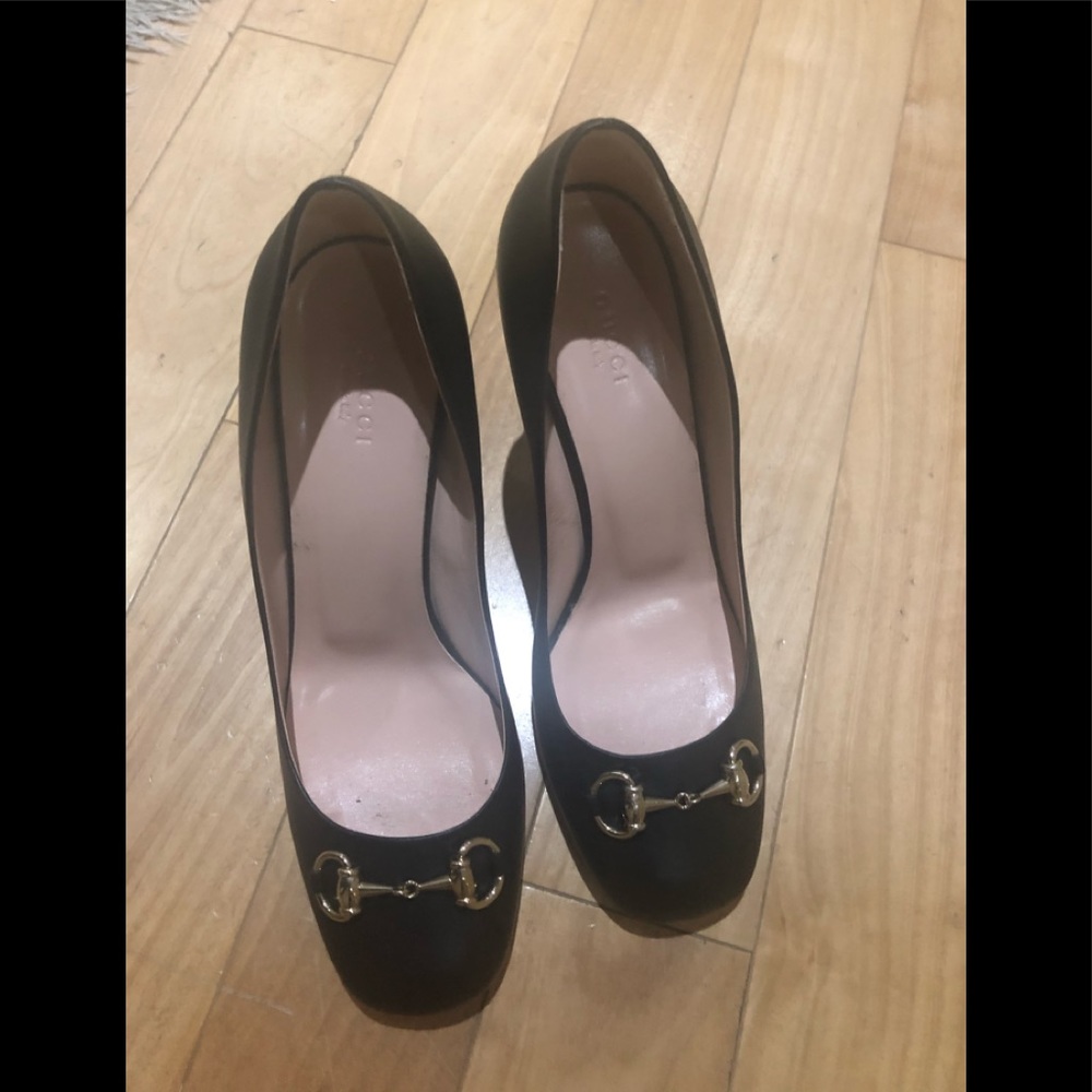 Gucci shoes